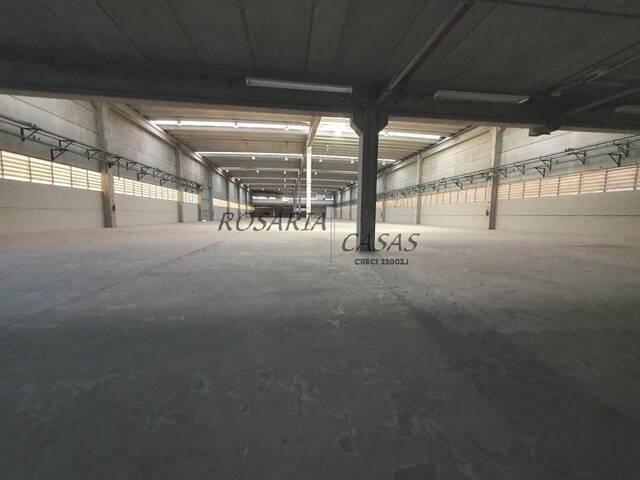 #1228 - Galpão para Locação em Alphaville - SP - 2