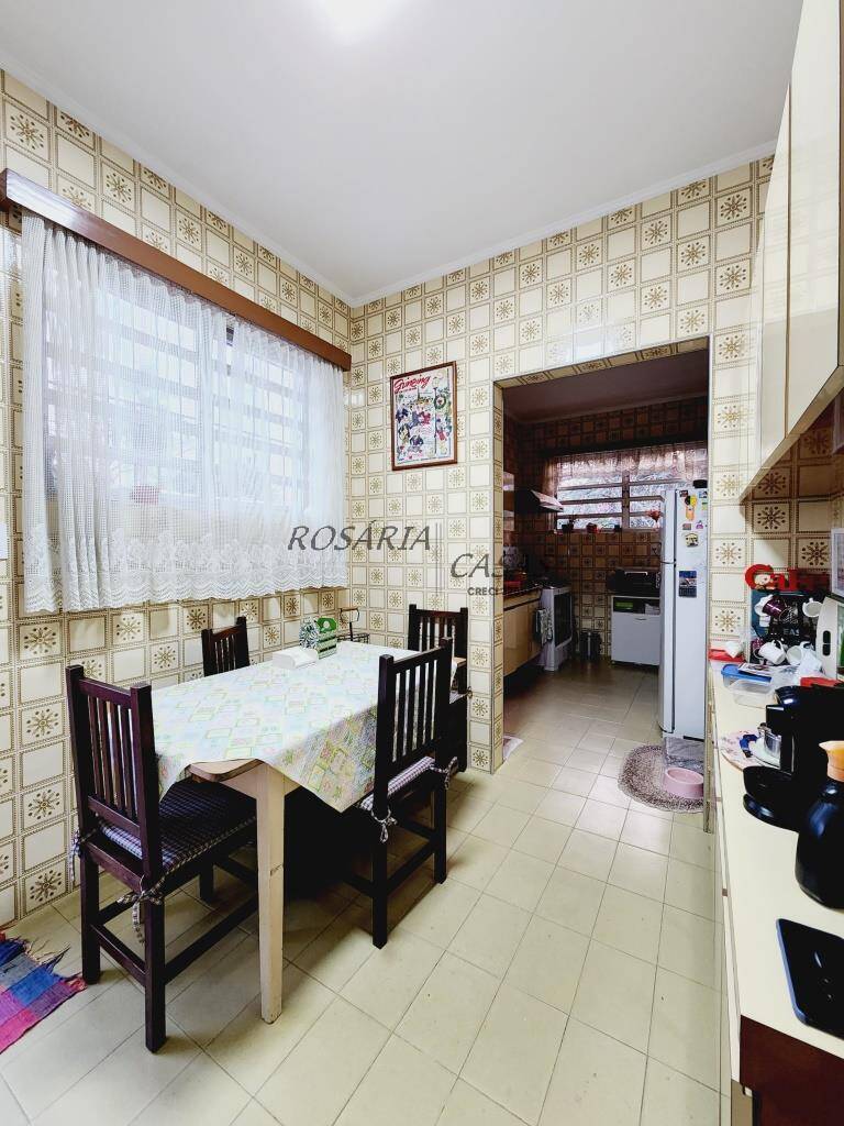 Casa, 3 quartos, 235 m² - Foto 24