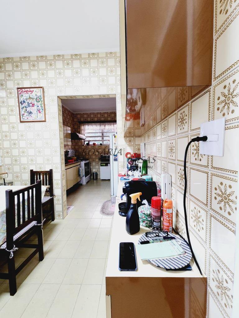 Casa, 3 quartos, 235 m² - Foto 25