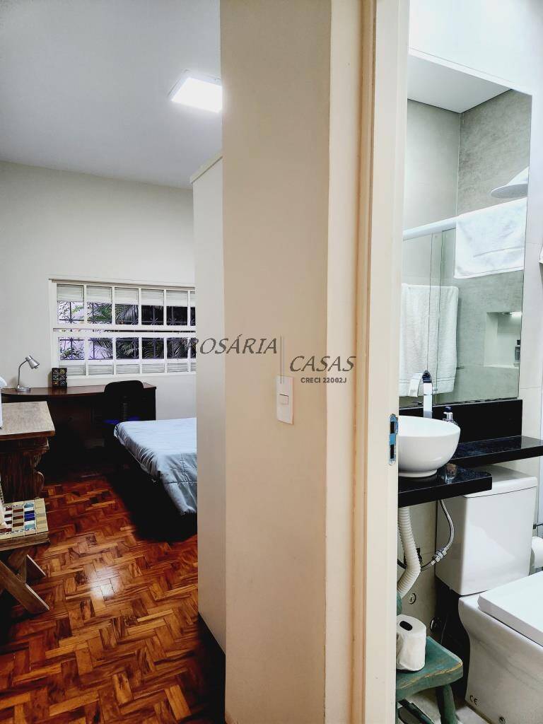 Casa, 3 quartos, 235 m² - Foto 44