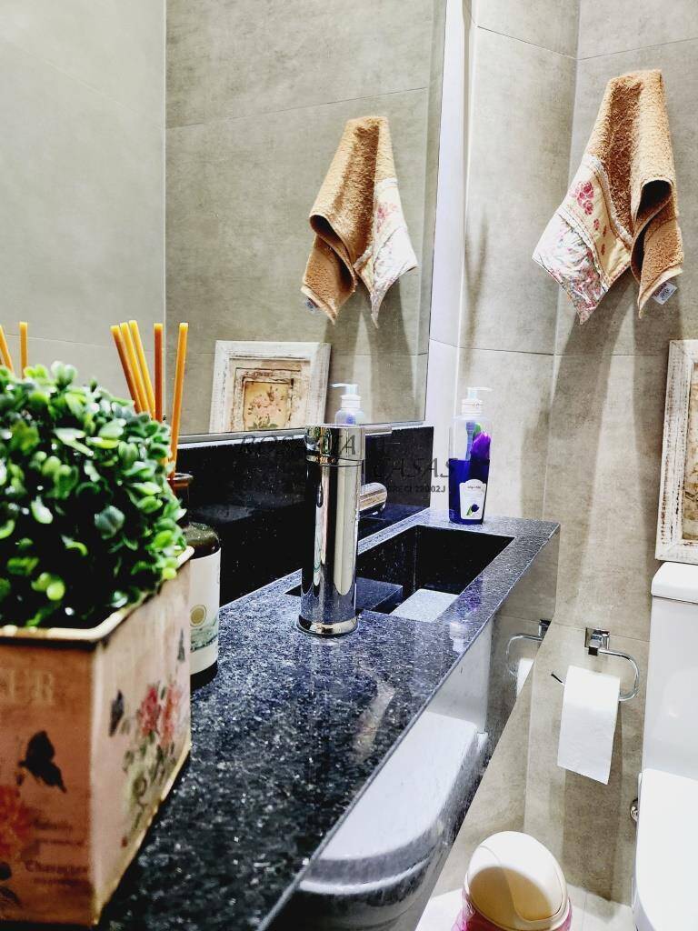 Casa, 3 quartos, 235 m² - Foto 41