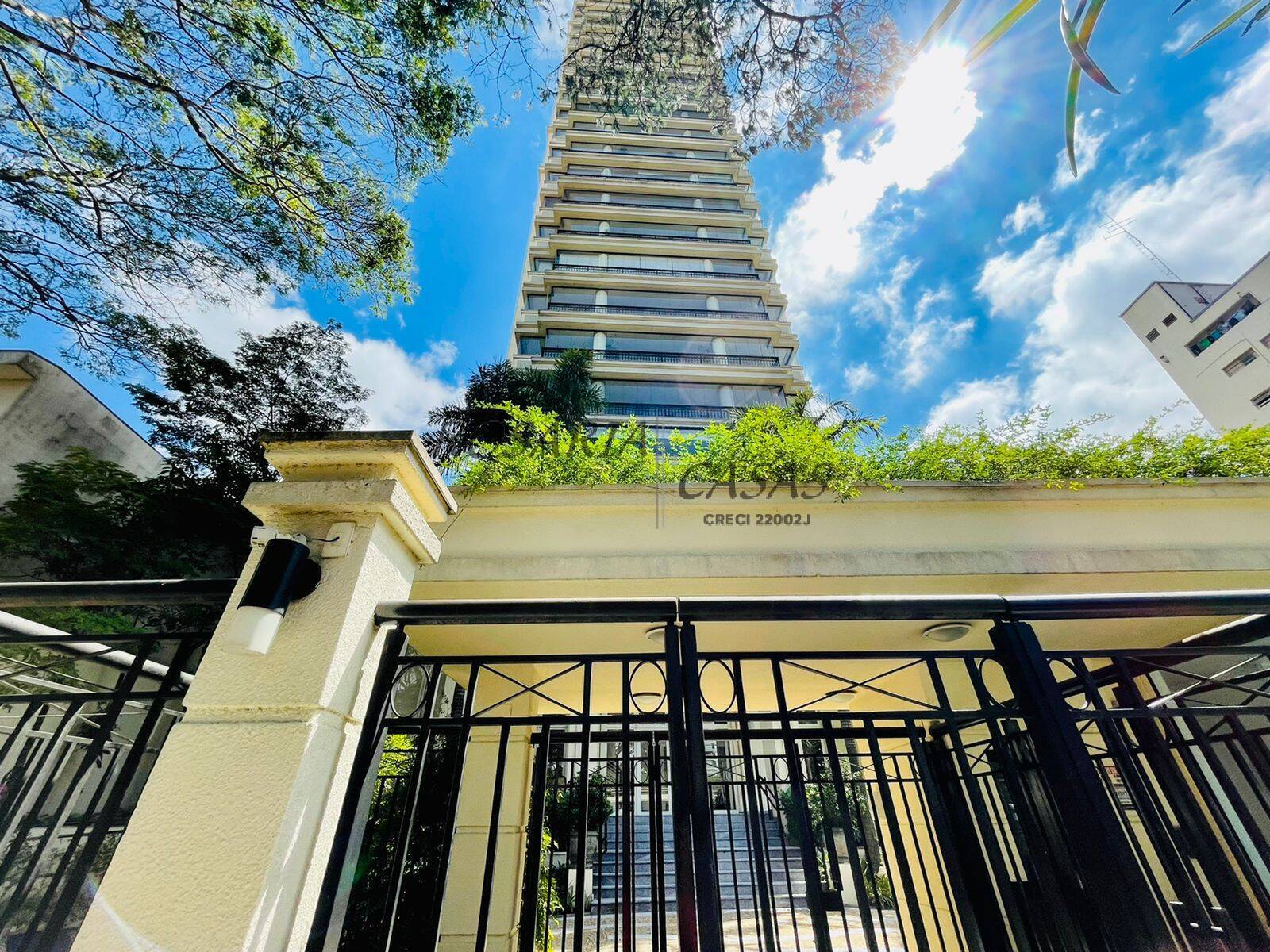 Apartamento, 215 m² - Foto 1