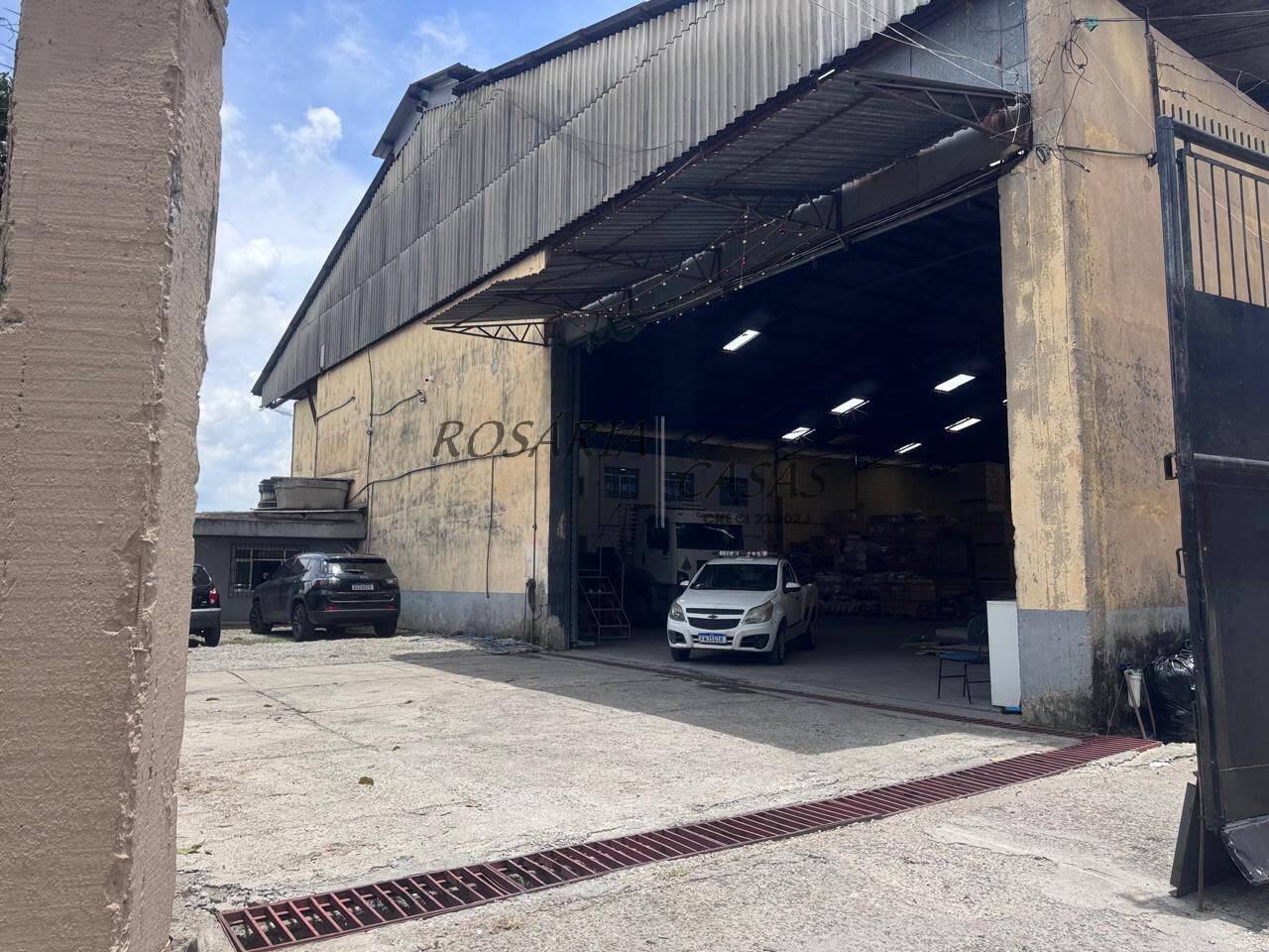 Prédio Inteiro, 1800 m² - Foto 1